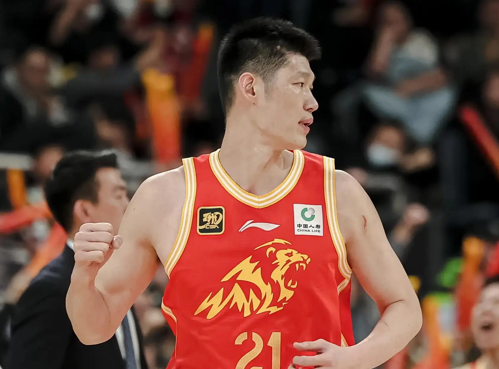 关于广东队翻盘湖人,赵继伟状态火热的信息 关于广东队翻盘湖人,赵继伟状态火热的信息