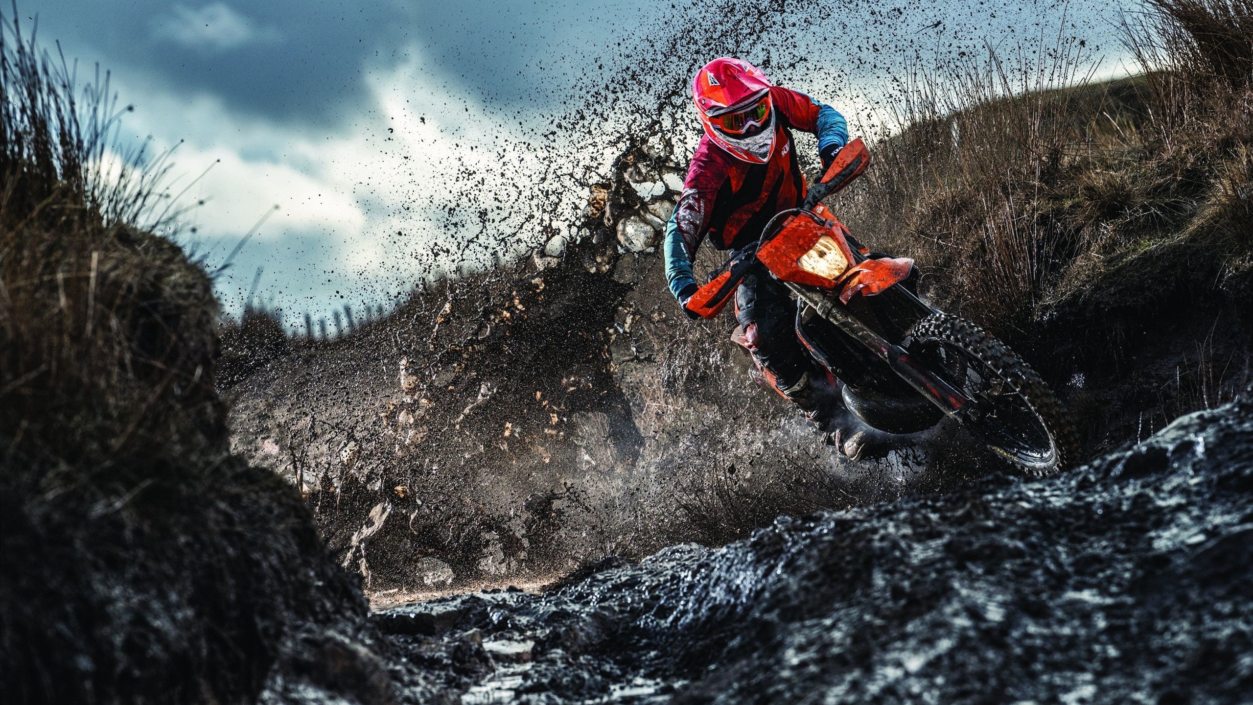 年度焦点之战之夜，切特在焦点战证明自己