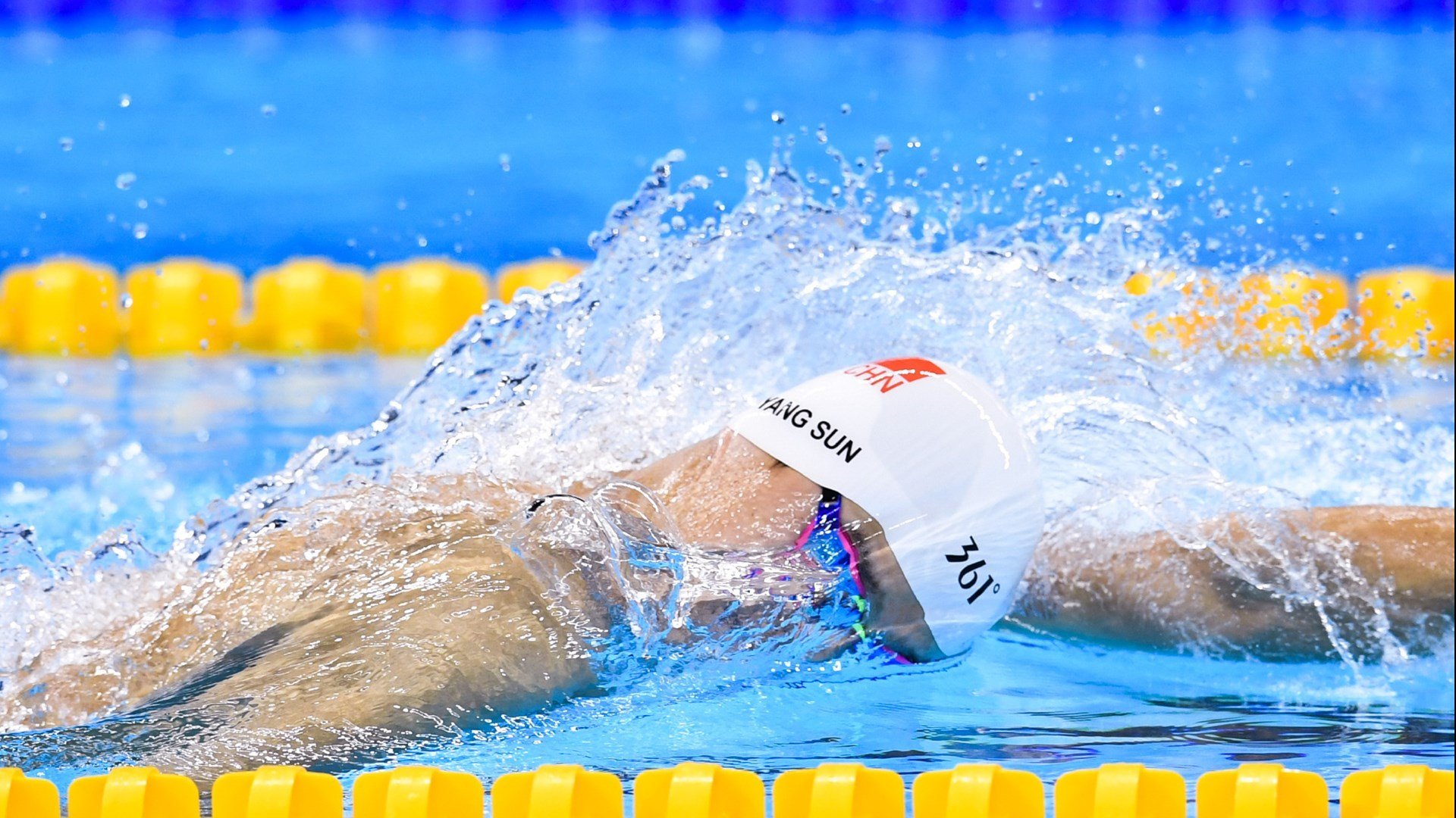 绝境中的艺术，巴黎圣日耳曼如何斩落欧冠之王